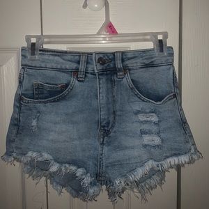 Light wash ripped jean shorts